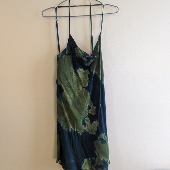 COPY - Pull&Bear Mini Slip Dress - Picture 4 of 4